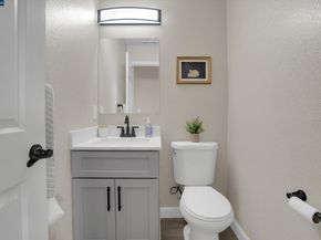 235 Pebblecreek Ct, Martinez CA 94553