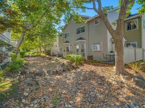 235 Pebblecreek Ct, Martinez CA 94553