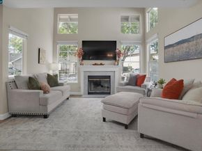 235 Pebblecreek Ct, Martinez CA 94553