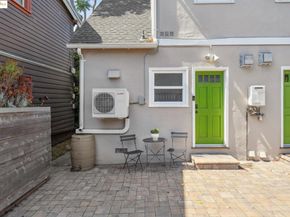 4170 Emerald St 4, Oakland CA 94609
