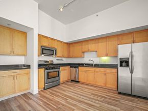 1755 Broadway 56, Oakland CA 94612