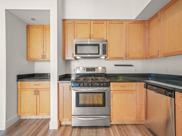 1755 Broadway 56, Oakland CA 94612