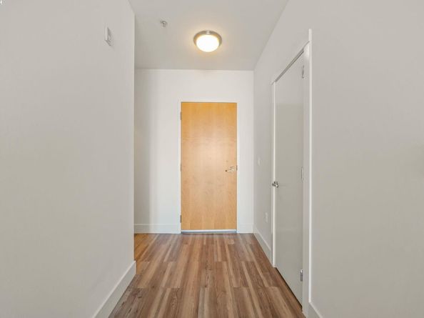 1755 Broadway 56, Oakland CA 94612