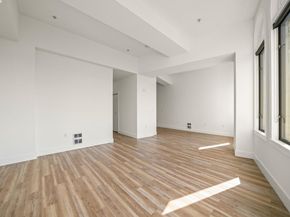 1755 Broadway 56, Oakland CA 94612