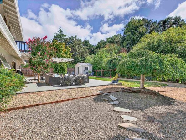 1276 Rimer Dr, Moraga CA 94556