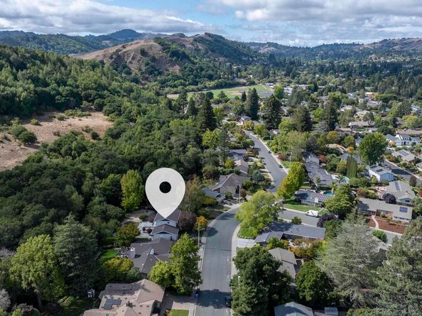 1276 Rimer Dr, Moraga CA 94556