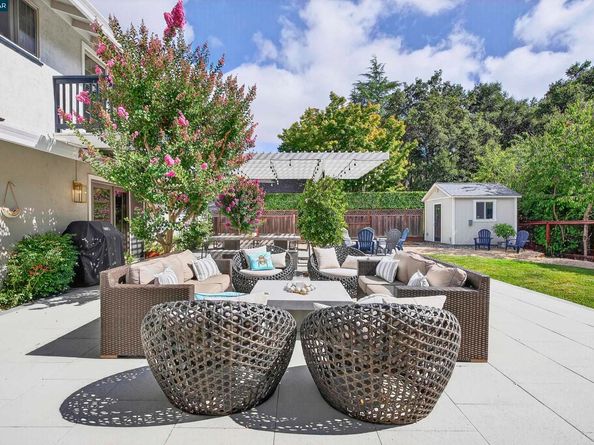 1276 Rimer Dr, Moraga CA 94556