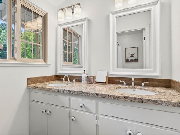 1276 Rimer Dr, Moraga CA 94556