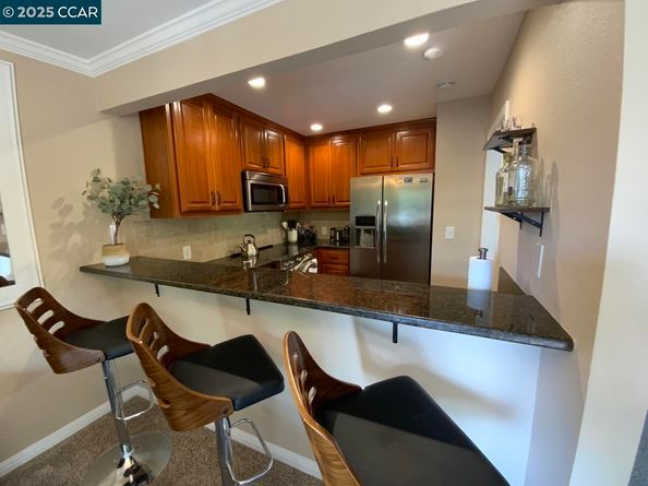 205 Compton Cir B, San Ramon CA 94583