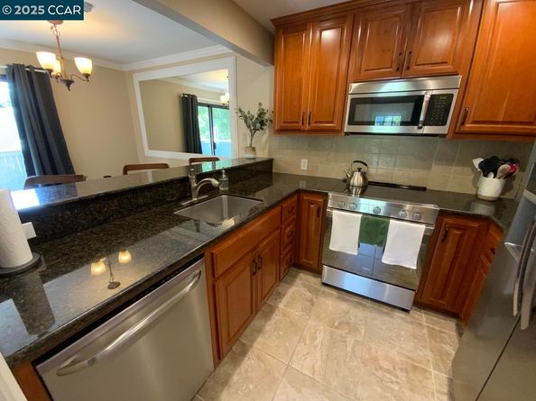 205 Compton Cir B, San Ramon CA 94583