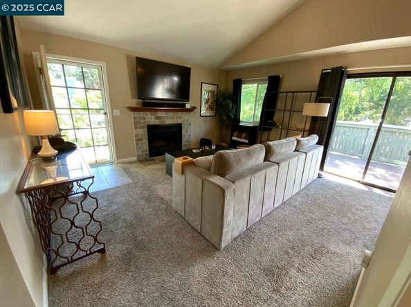205 Compton Cir B, San Ramon CA 94583