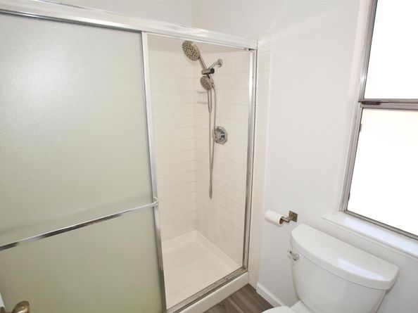 1302 New Hampshire Dr, Concord CA 94521