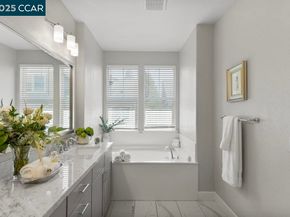 117 Wallace Circle, Moraga CA 94556