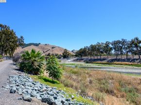 38071 3rd St, Fremont CA 94536