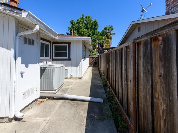 38071 3rd St, Fremont CA 94536