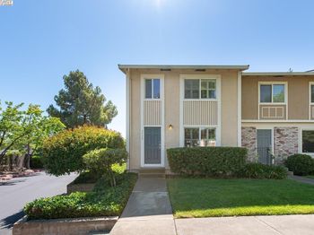 3732 Carrigan Cmn