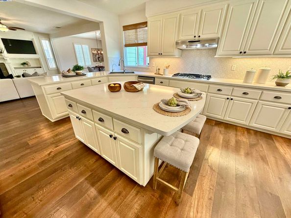 1164 Lexington Way, Livermore CA 94550