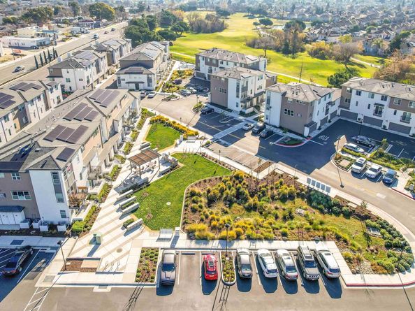403 Industrial Parkway, Hayward CA 94544