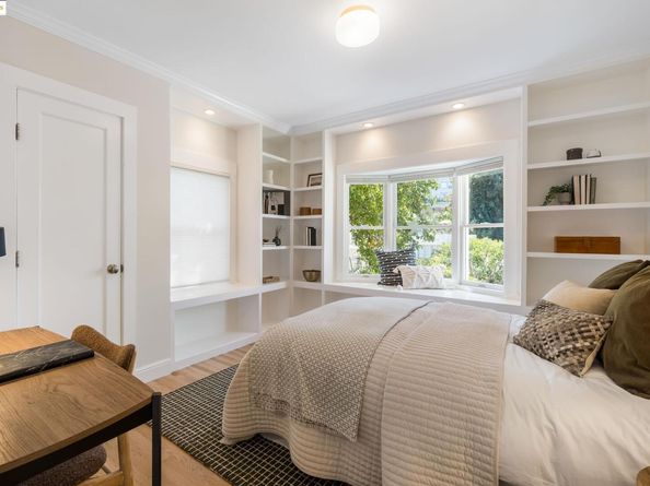 6314 Broadway Ter, Oakland CA 94618