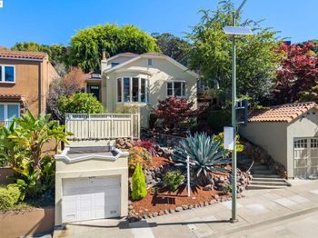 6314 Broadway Ter