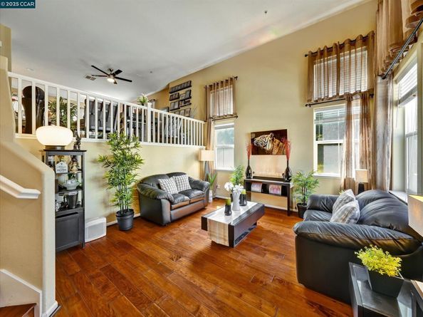 750 Summer Ln, Richmond CA 94806