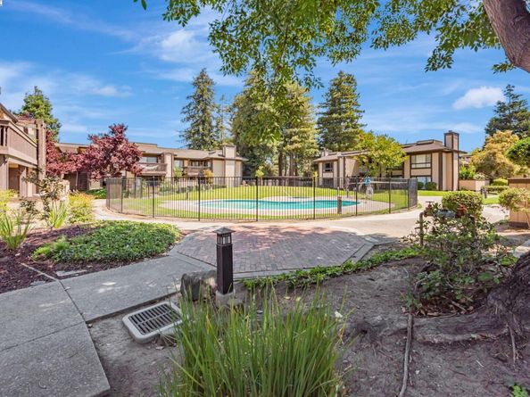 39090 Presidio Way, Fremont CA 94538