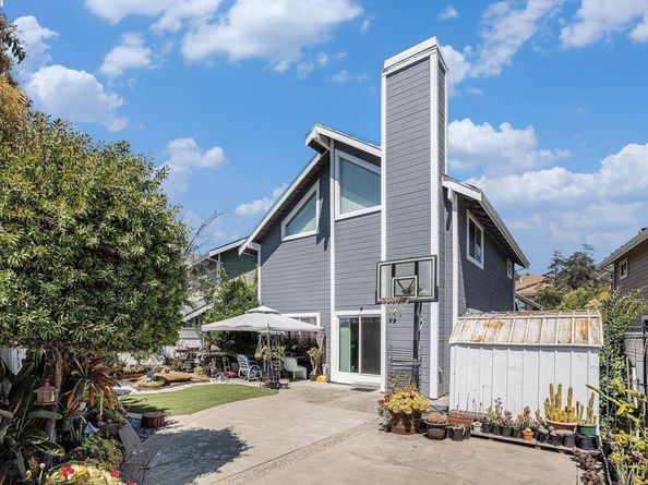 111 Overacker Ter, Fremont CA 94536