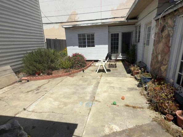 218 Macdonald Ave, Daly City CA 94014