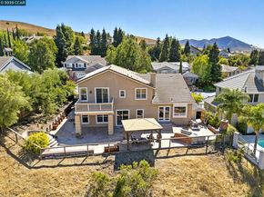 1023 Pebble Beach Dr, Clayton CA 94517