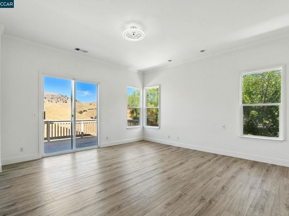 1023 Pebble Beach Dr, Clayton CA 94517