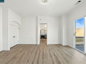 1023 Pebble Beach Dr, Clayton CA 94517