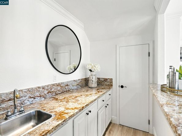 1023 Pebble Beach Dr, Clayton CA 94517
