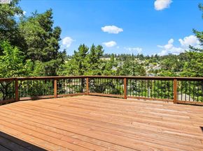 11110 Monan St, Oakland CA 94605