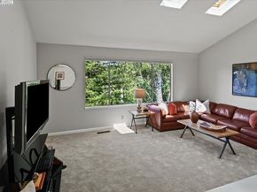 11110 Monan St, Oakland CA 94605