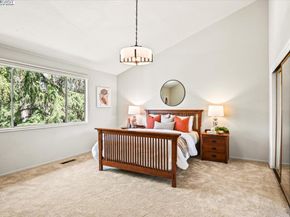 11110 Monan St, Oakland CA 94605