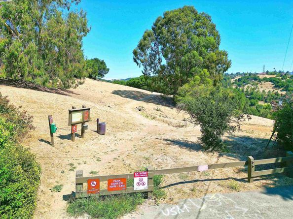 5295 Winifred Dr, Castro Valley CA 94546