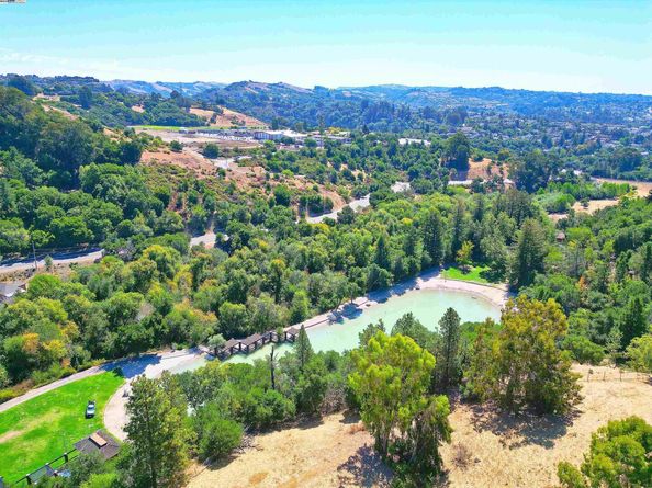 5295 Winifred Dr, Castro Valley CA 94546