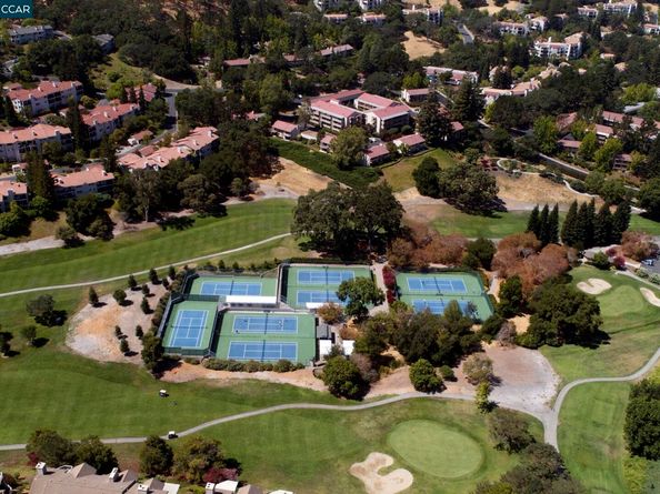 1433 Oakmont Dr 4, Walnut Creek CA 94595