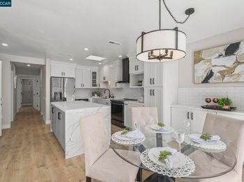 1433 Oakmont Dr