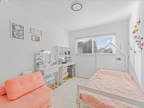 5121 Burlingame Ave, Richmond CA 94804