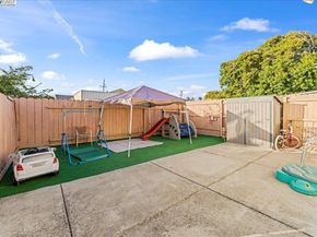 5121 Burlingame Ave, Richmond CA 94804