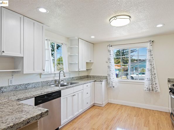 612 Rodeo Avenue, Rodeo CA 94547