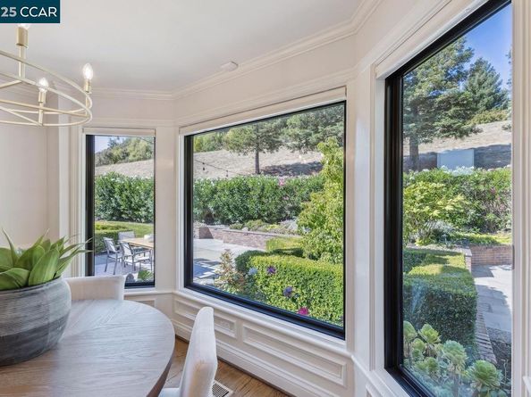 29 Brandt Dr, Moraga CA 94556