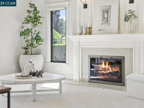 29 Brandt Dr, Moraga CA 94556