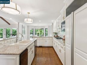 29 Brandt Dr, Moraga CA 94556