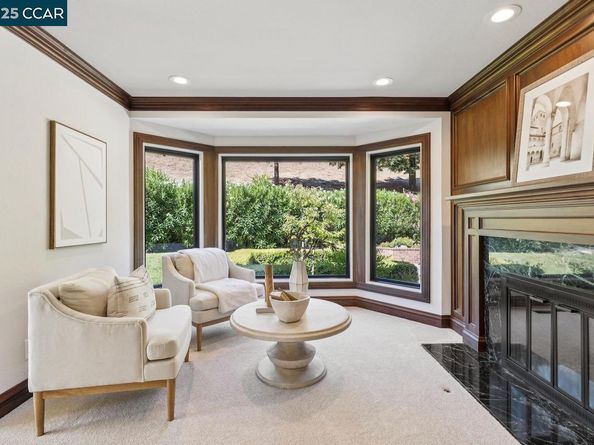 29 Brandt Dr, Moraga CA 94556