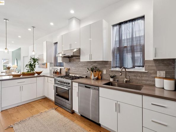 864 Arlington Ave, Oakland CA 94608