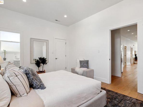 864 Arlington Ave, Oakland CA 94608
