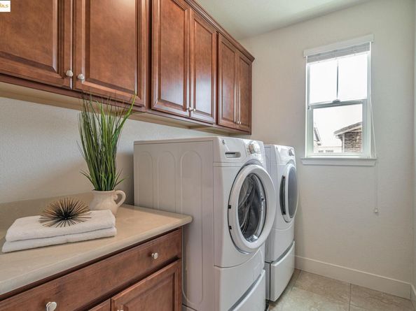 2843 Alliston Loop, Dublin CA 94568