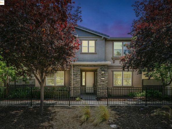 2843 Alliston Loop, Dublin CA 94568